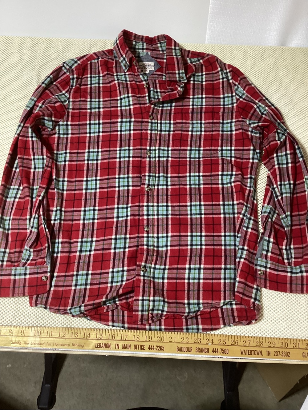 Merona Classic Fit Plaid Flannel Shirt Men’s Medium Red Button Front